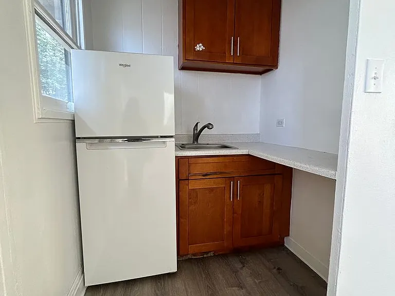 1812 Algaroba St — Photo 10