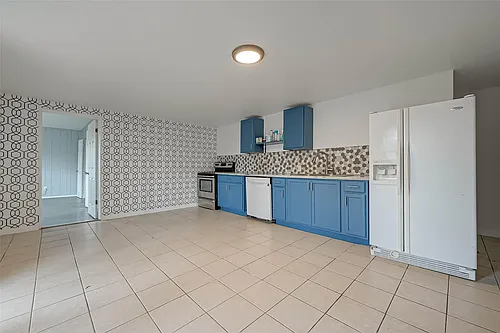 2111 Rosemead Dr Photo 1