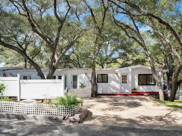 124 Merry Oak Ln, Westlake Village, CA 91361