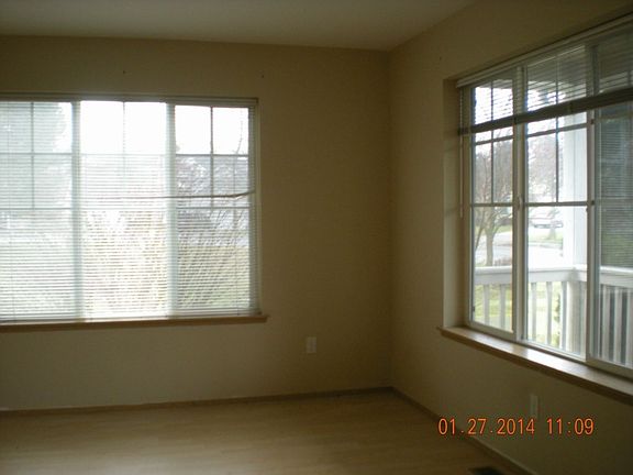 5th image of 2230 W Meadow Blvd