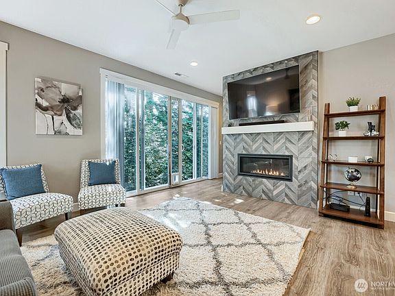 5th image of 5515 157th Avenue Ct E