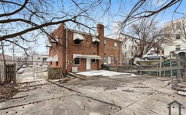 414 Chesapeake St SE — Photo 23