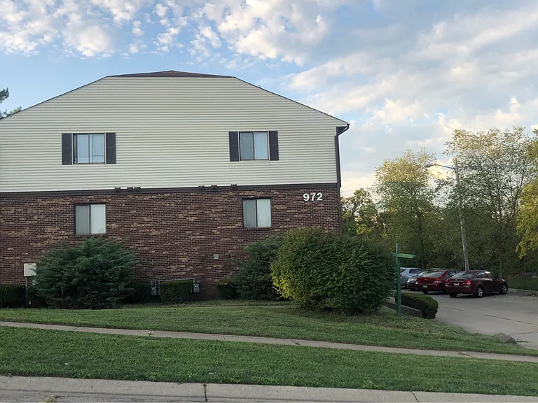 972 Gordon Smith Blvd — Photo 6