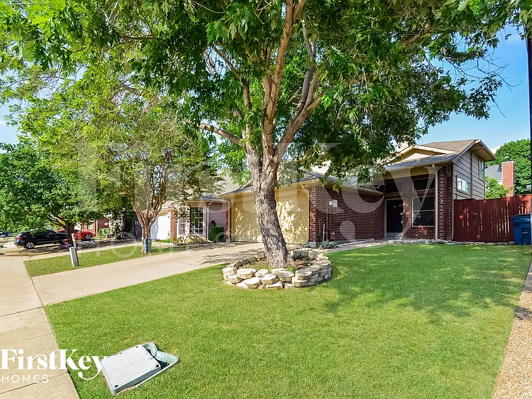 2013 Raven Ln — Photo 2