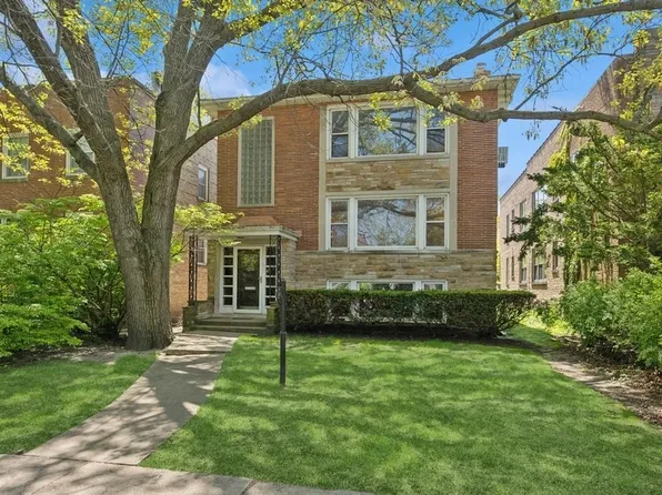 1214 Hull Ter, Evanston, IL 60202