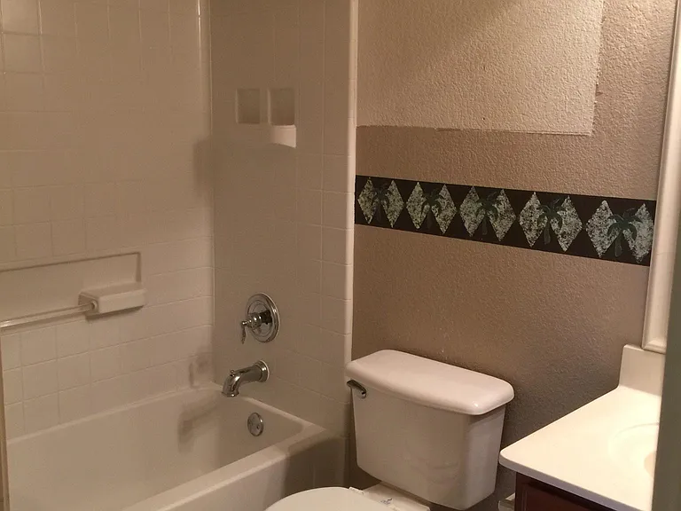 8121 Macgregor Dr — Photo 16