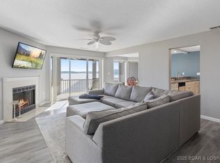 488 Regatta Bay Cir UNIT 2B, Lake Ozark, MO 65049