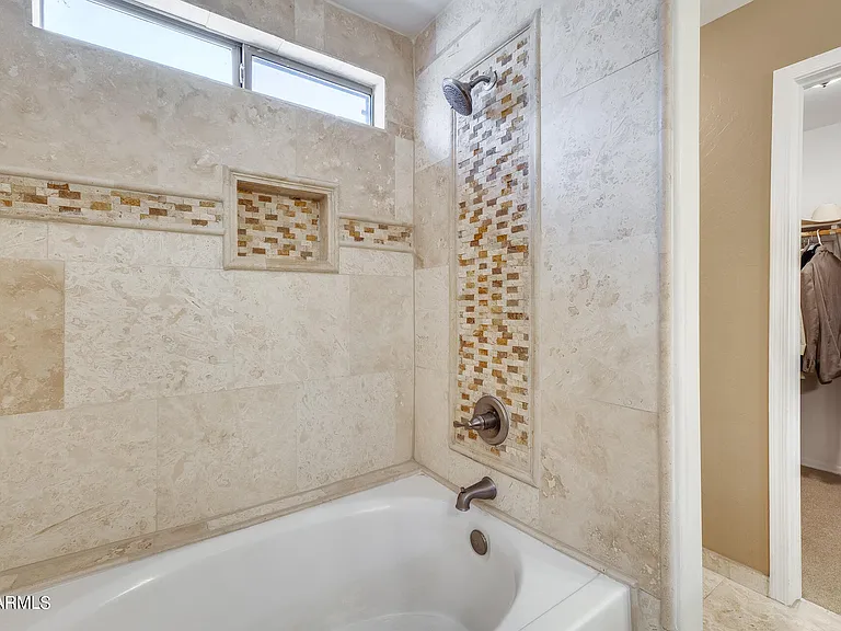 2022 E Wahalla Ln — Photo 27