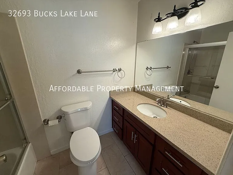 32693 Bucks Lake Ln — Photo 16