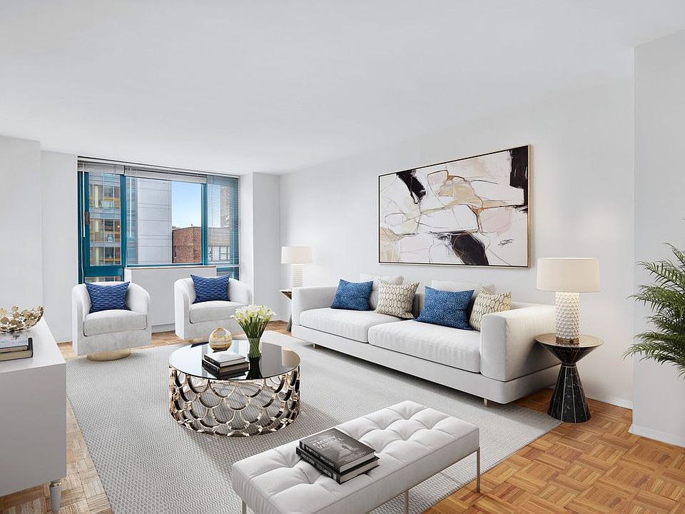 1st image of 1 Irving Pl APT V16c