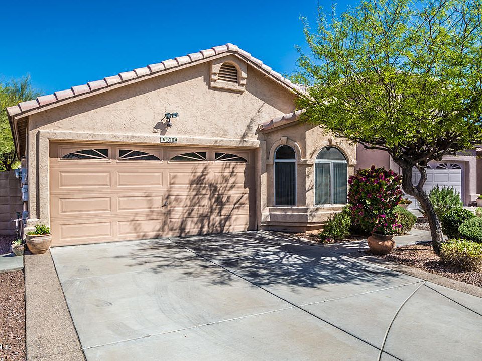 1st image of 3204 E Kerry Ln