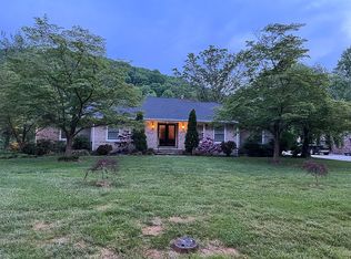 121 Poplar Point Ests, Poca, WV 25159