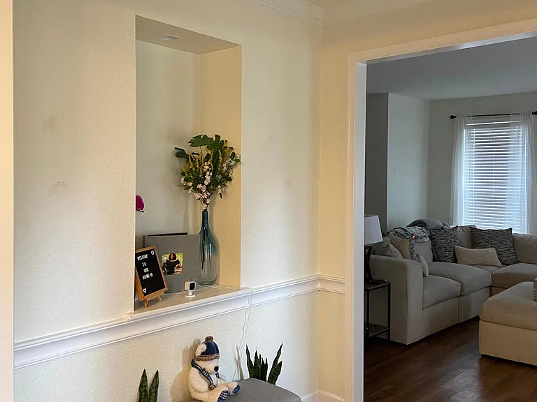 1121 Halton Ln — Photo 3