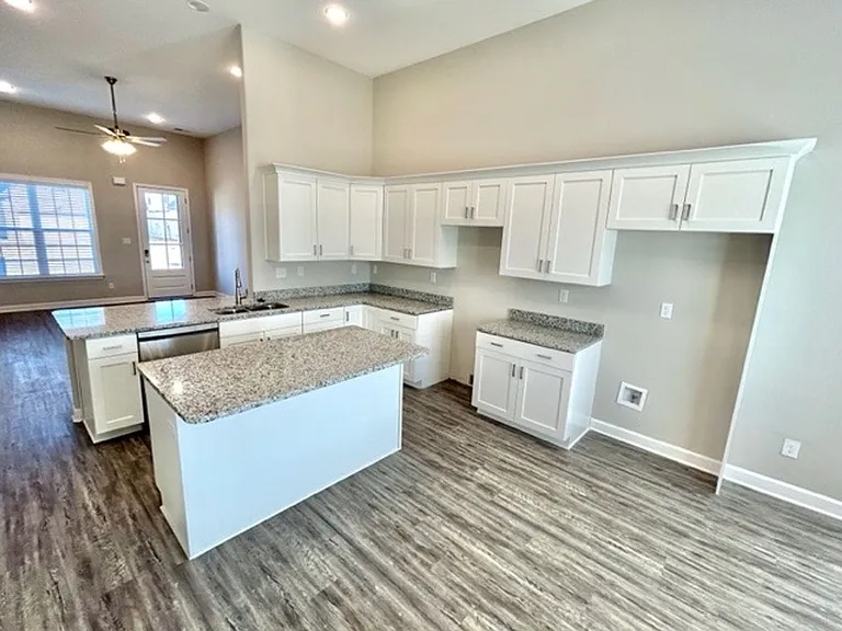 8771 Windstone Estate Dr — Photo 3