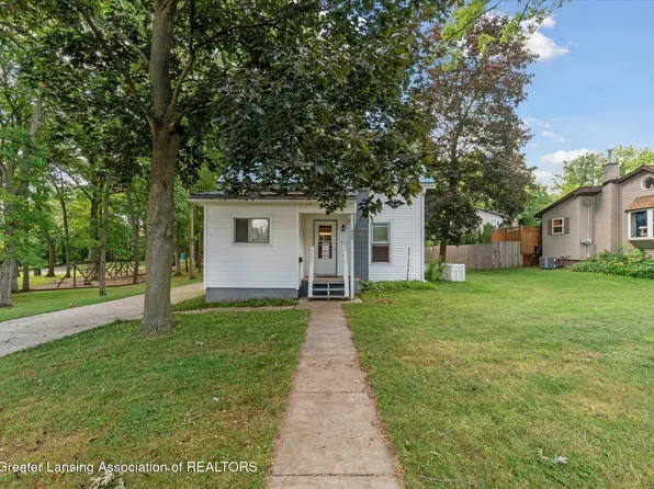 647 E Washington St, Ionia, MI 48846