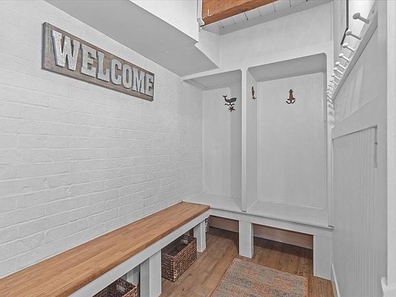 5th image of 67 Fox Hill Road #3