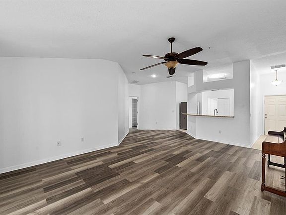 5th image of 3609 TRAPNELL GROVE LOOP