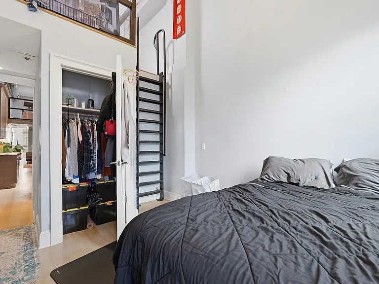 500 Jefferson St #5 — Photo 9