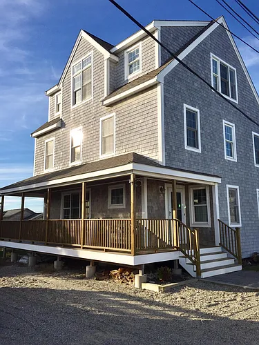 52 Ocean Rd N Photo 1