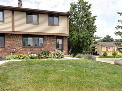 960 Hampton Ridge Dr, Akron, OH, 44313
