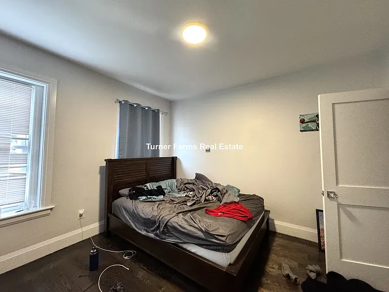 7R Strathmore Rd #3R — Photo 18