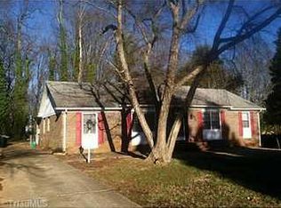 9 Carlynn Ct, Greensboro, NC 27455