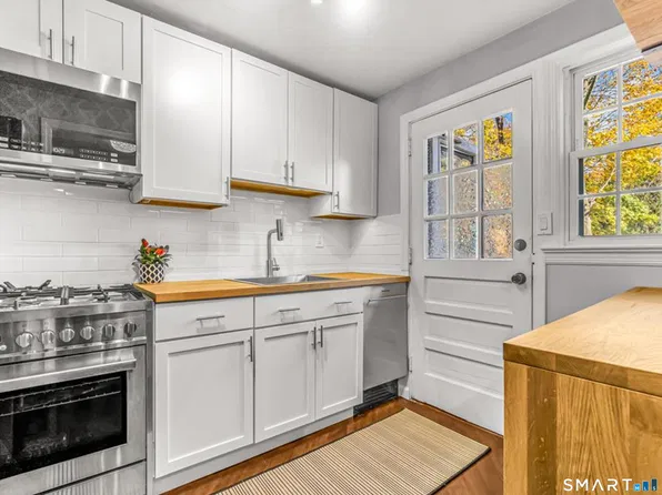 18 Bridge Street #1P, Naugatuck, CT 06770