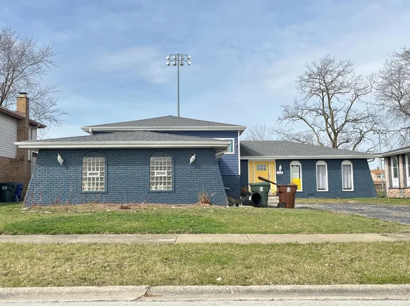 308 S Dorchester Ave, Glenwood, IL 60425