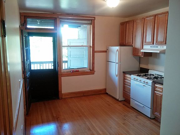 4th image of 3342 N Oakley Ave #1N