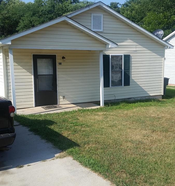 1st image of 1614 Lake St
