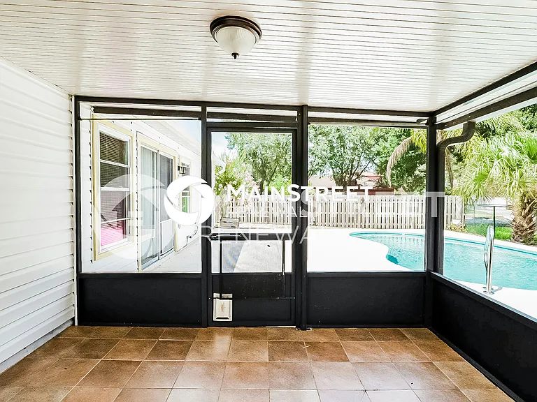 WM - Sun Room