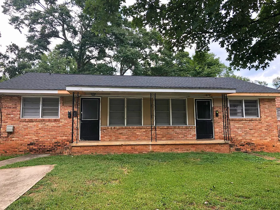 365 Morton Ave