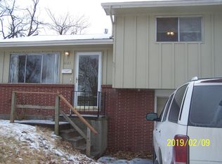 6121 Caenen St, Shawnee, KS 66216
