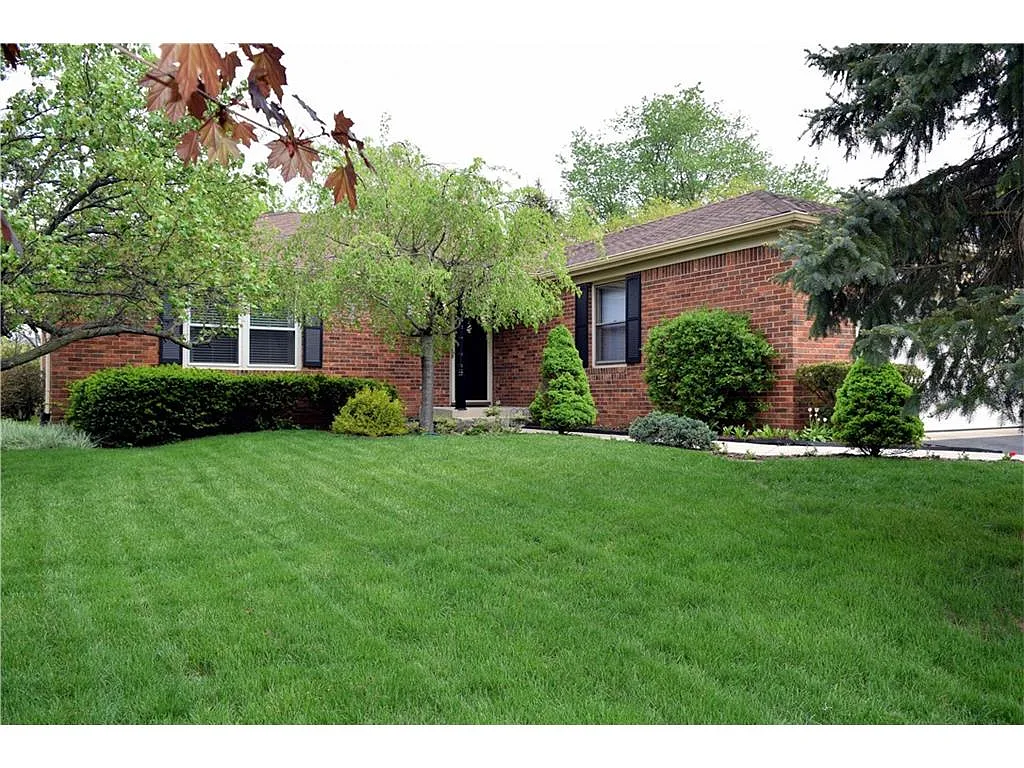 8120 Tanager Ln photo 1