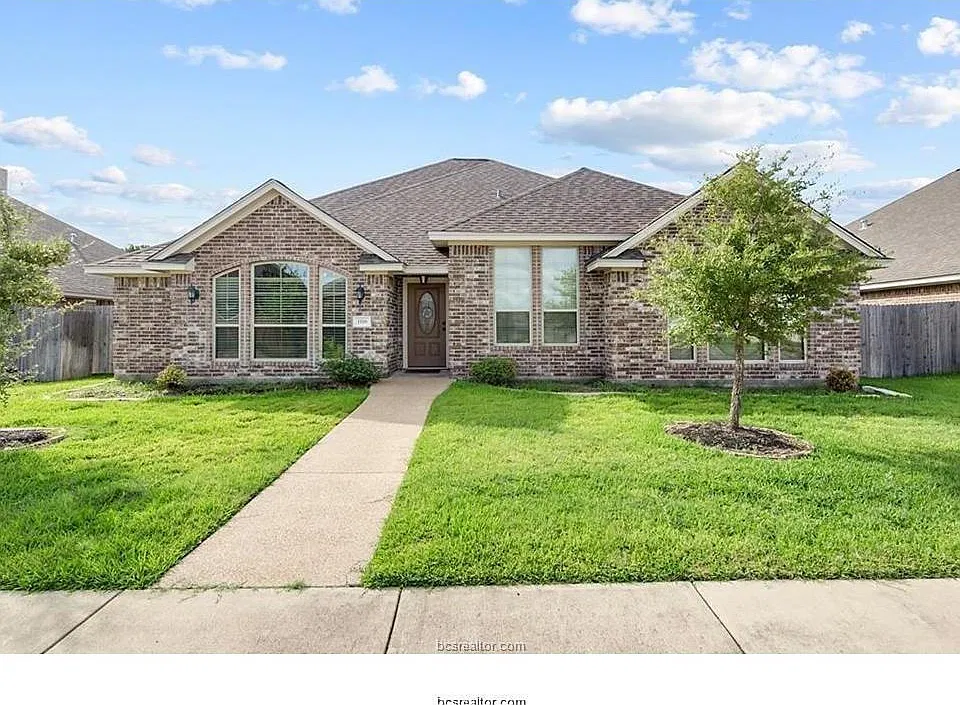 1118 Eagle Ave