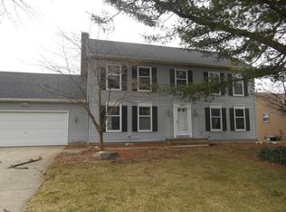 7282 Hidden Forest Dr, Hudsonville, MI 49426