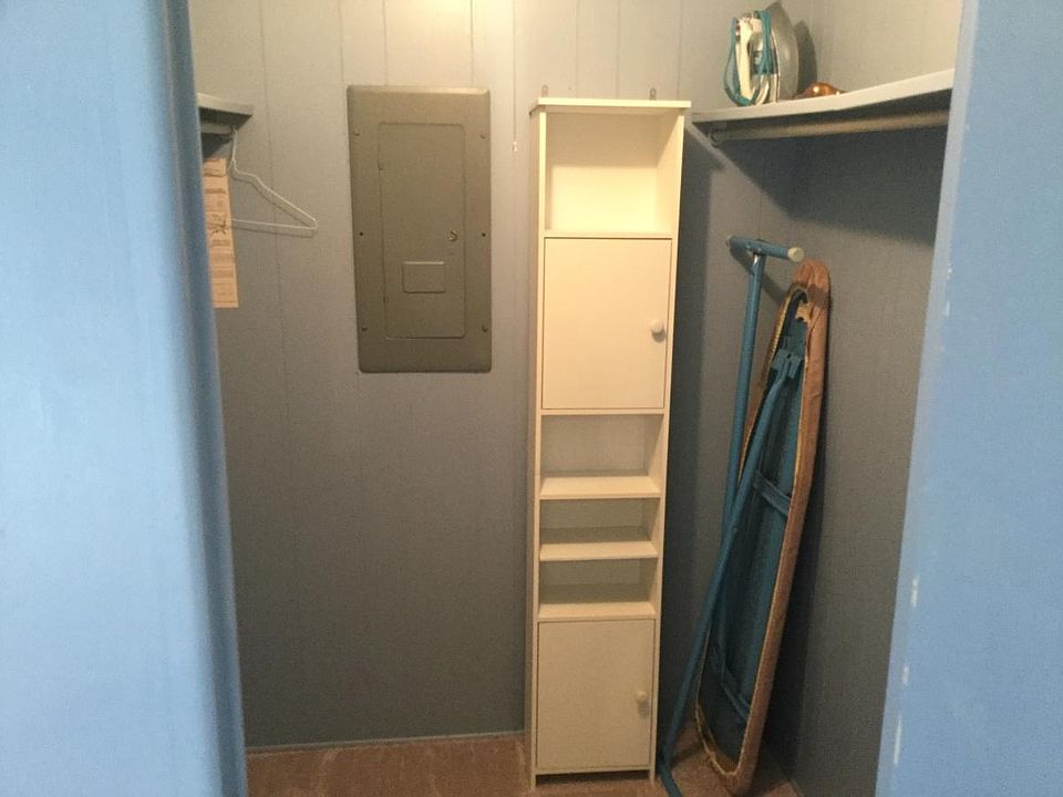 Walk in closet
