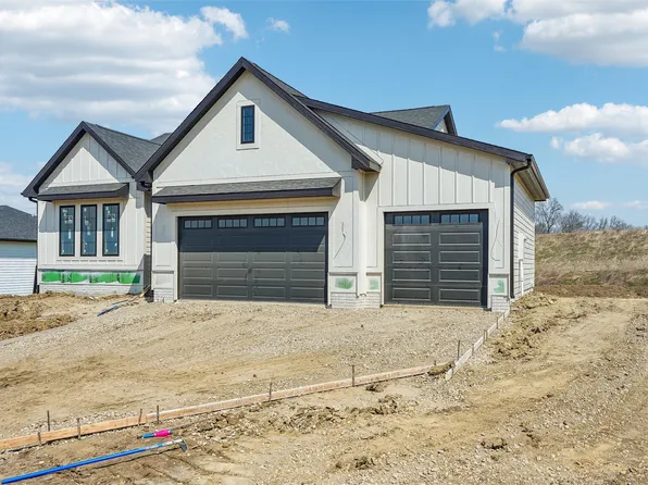 1608 N G St, Indianola, IA 50125