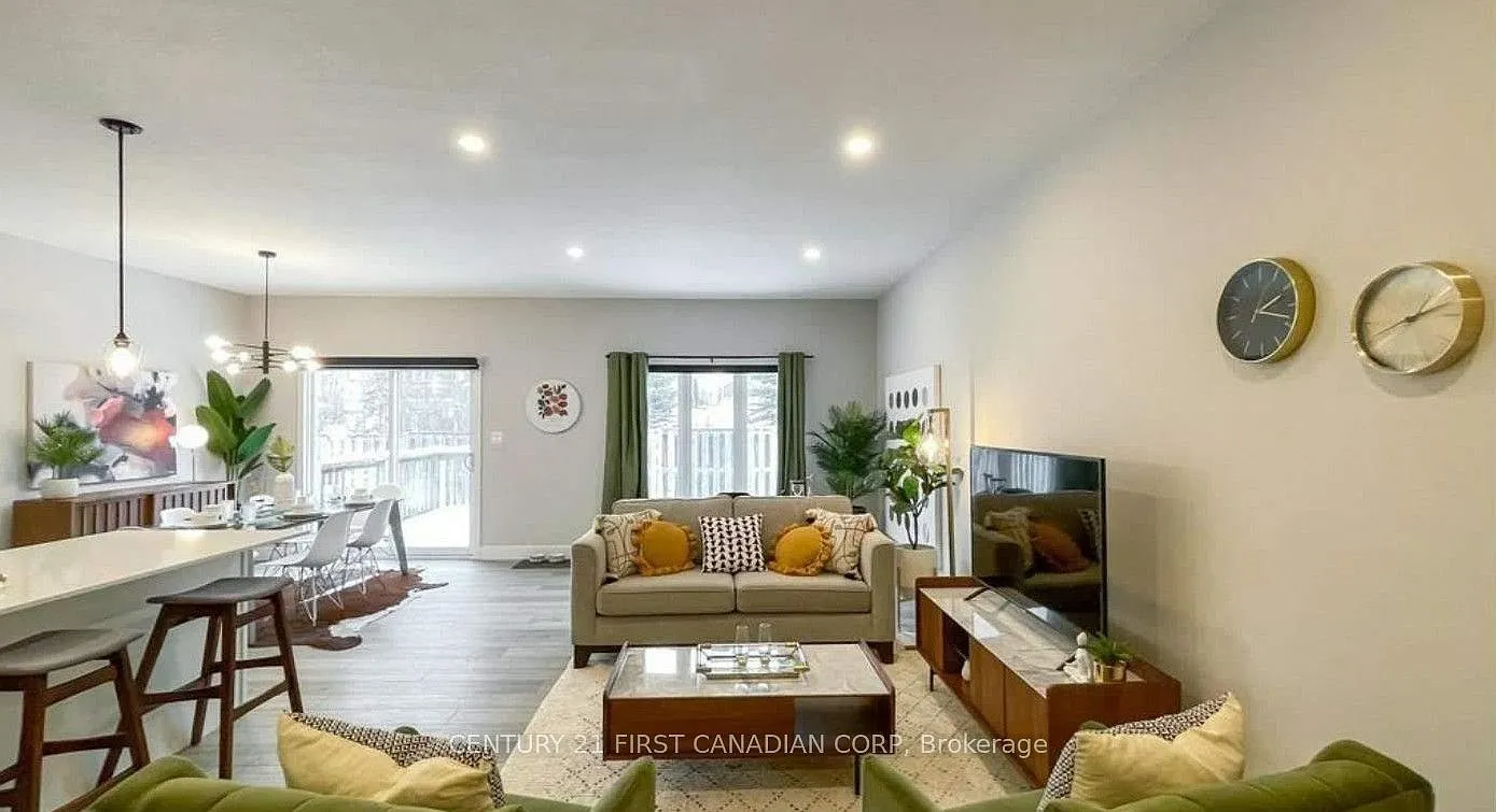 3 bed, $2,950 — Photo 4