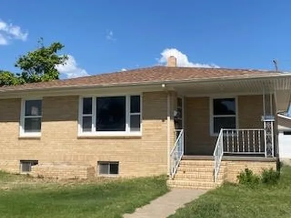 611 E 15th St, Hays, KS 67601