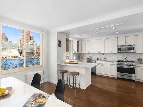 575 Main St APT 509, New York, NY 10044