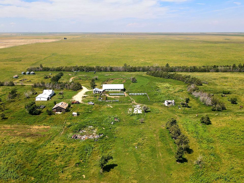 1st image of 67204 County Road 32