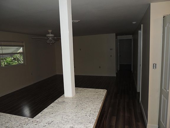 4th image of 983 Morning Dove Dr