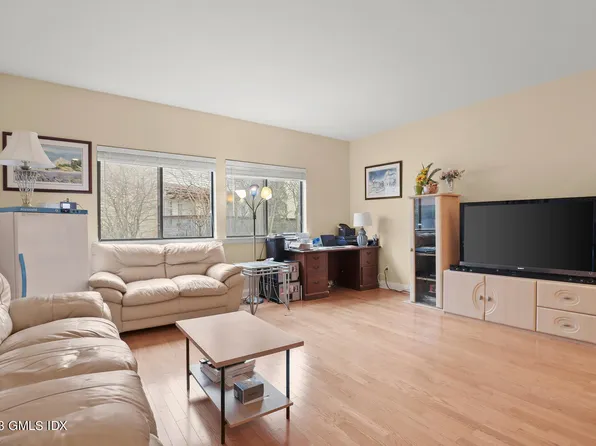 2435 Bedford St #21J, Stamford, CT 06902