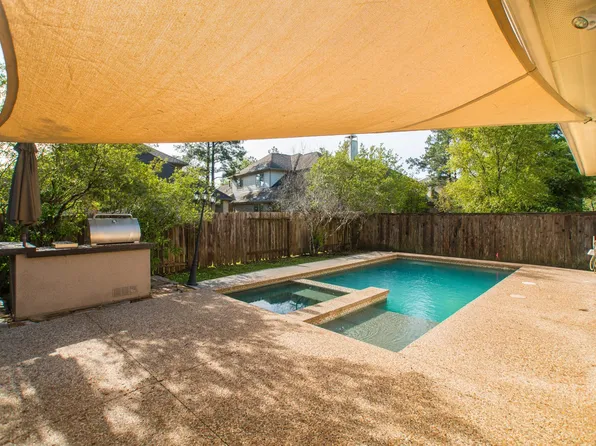 7 E Deer River Cir, Spring, TX 77389