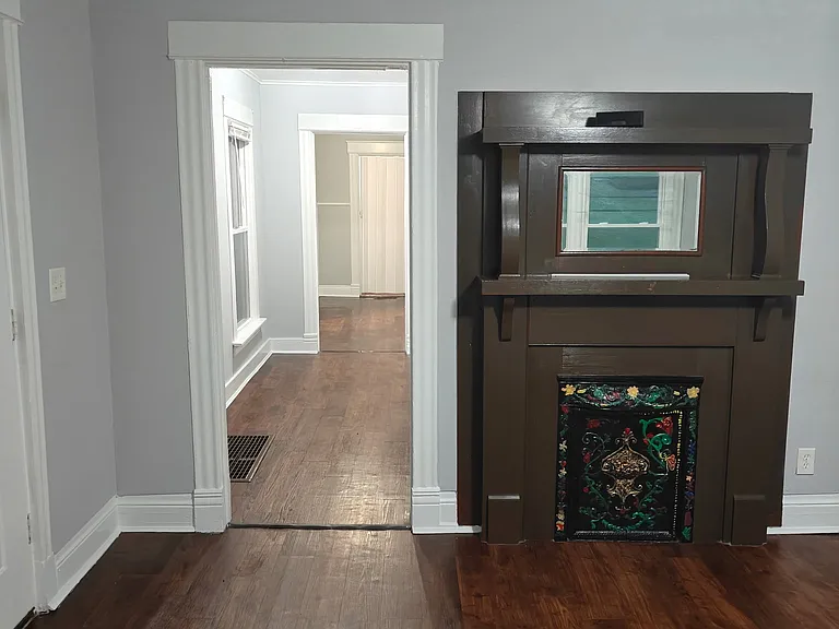 42 Grandview Ave #1 — Photo 7