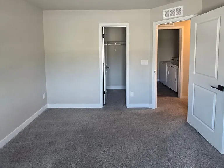10429 Luneth Dr — Photo 27