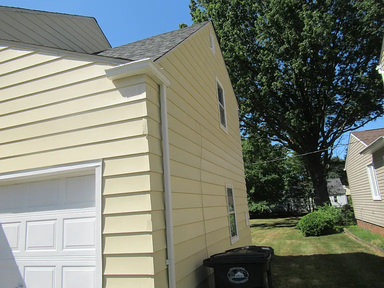 5095 Edenhurst Rd — Photo 3