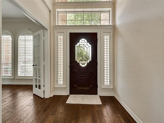 5th image of 4900 Plantation Ln