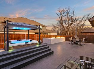 2822 Palmerston Dr, Midlothian, TX 76065